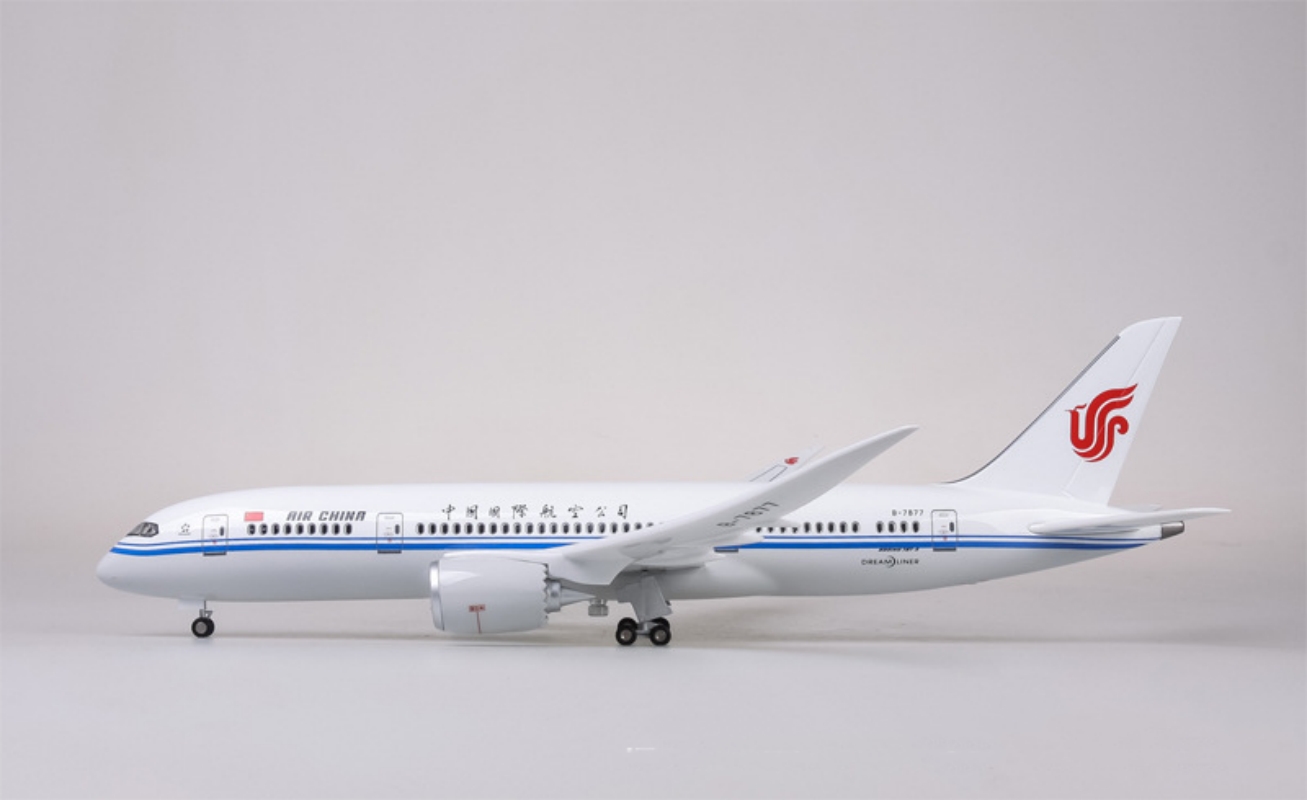 Toys Aircraft For Children B78 - Model Airplane Plastic 评论和价格