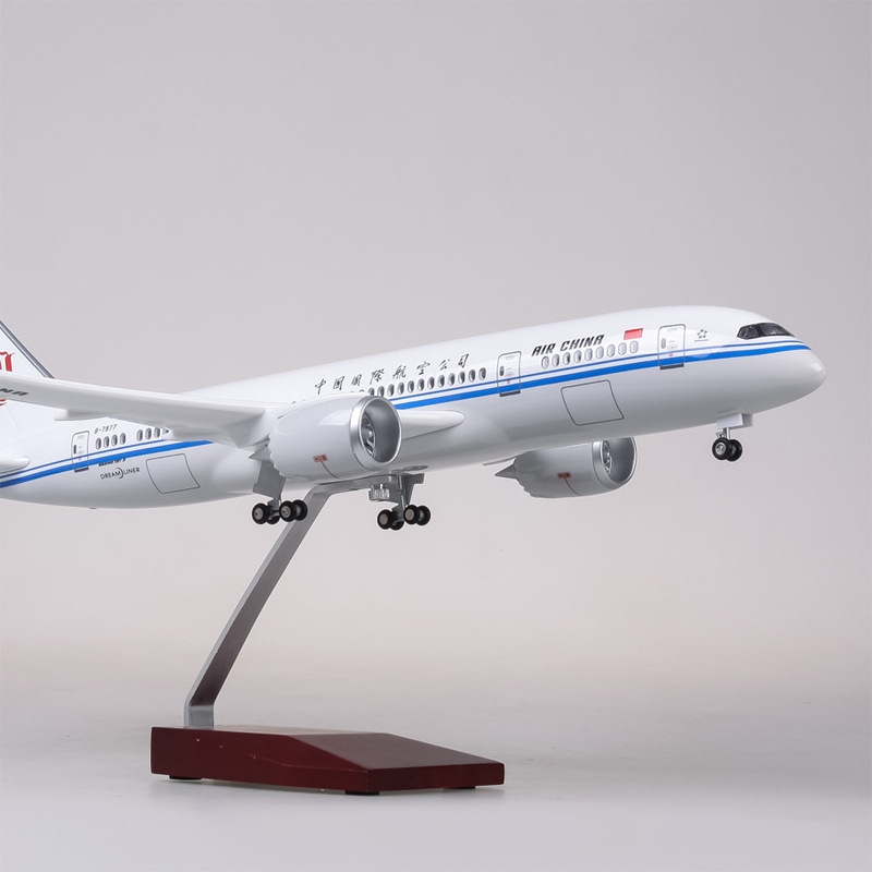 Toys Aircraft For Children B78 - Model Airplane Plastic 评论和价格